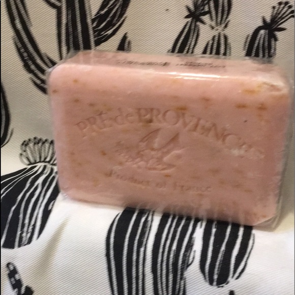 Other - ⭐️🔥 pre de provence rose petal soap